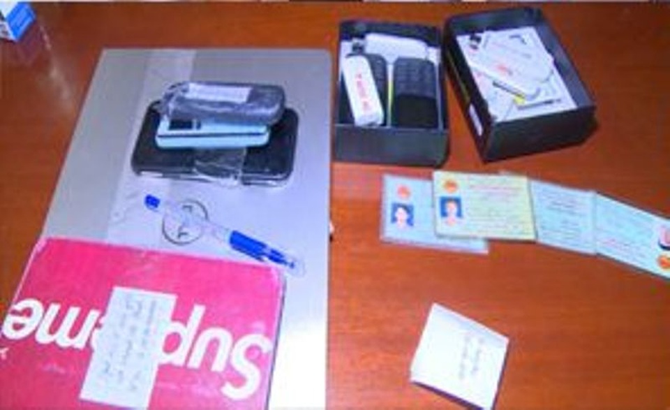Bắt nhóm đối tượng lừa tiền bằng tin nhắn trúng thưởng qua Facebook - 3 Bắt nhóm đối tượng lừa tiền bằng tin nhắn trúng thưởng qua Facebook - 3