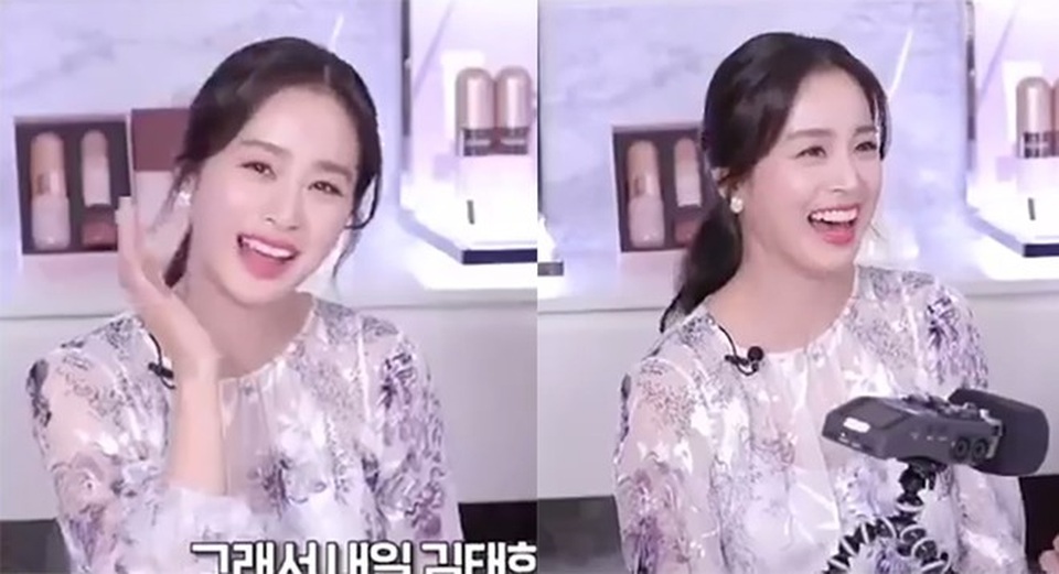 Nhan sắc mặn mà, quyến rũ của Kim Tae Hee sau khi sinh con gái thứ hai - 3 Nhan sắc mặn mà, quyến rũ của Kim Tae Hee sau khi sinh con gái thứ hai - 3