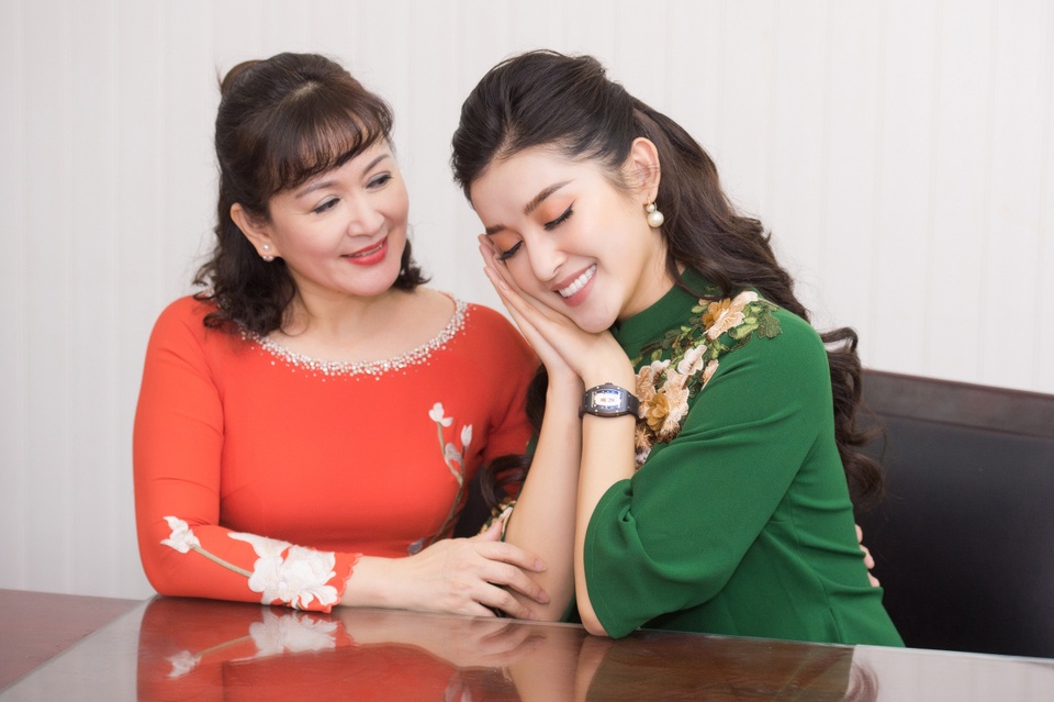 NSND Công Lý khuyên Huyền My “đanh đá hơn” để đóng vai… “Cô Đẩu” - 3 NSND Công Lý khuyên Huyền My “đanh đá hơn” để đóng vai… “Cô Đẩu” - 3