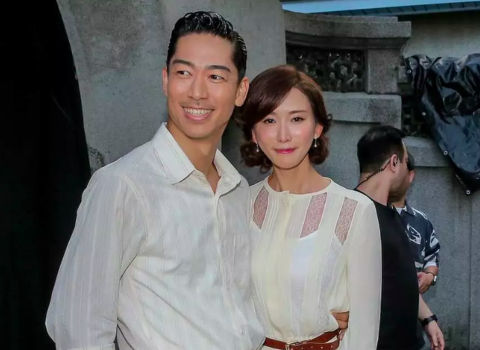 Lâm Chí Linh mặc váy cưới, tập luyện cho hôn lễ đặc biệt diễn ra vào hôm nay - 2 Lâm Chí Linh mặc váy cưới, tập luyện cho hôn lễ đặc biệt diễn ra vào hôm nay - 2