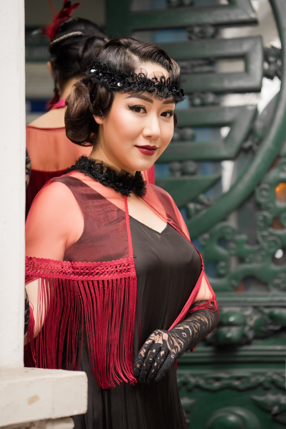 Hà Tăng lộ dáng gầy gò khi đi xem Ngô Phương Lan diễn thời trang - 1 Hà Tăng lộ dáng gầy gò khi đi xem Ngô Phương Lan diễn thời trang - 1