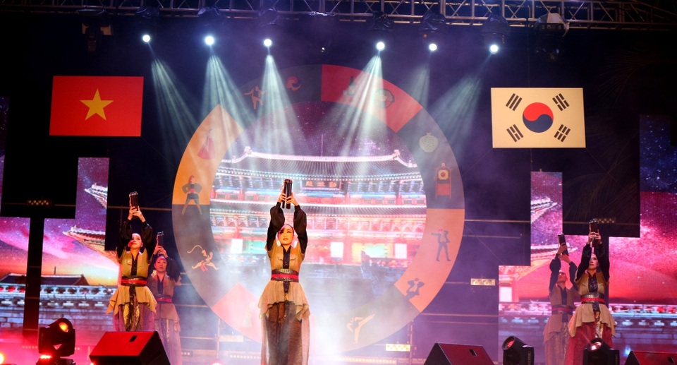 Bế mạc “Những ngày văn hóa Hàn Quốc tại Quảng Nam 2019” - 5 Bế mạc “Những ngày văn hóa Hàn Quốc tại Quảng Nam 2019” - 5