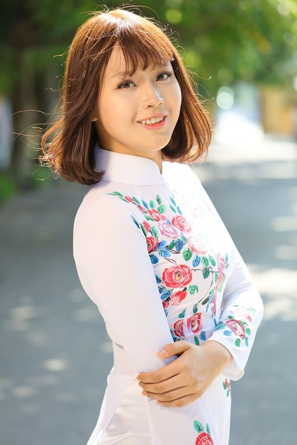 Nữ sinh Ngoại thương mắc ung thư từng được Thủ tướng động viên đã khỏi bệnh - 3 Nữ sinh Ngoại thương mắc ung thư từng được Thủ tướng động viên đã khỏi bệnh - 3