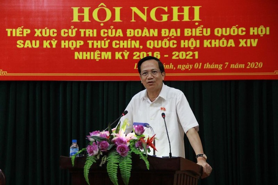 Bộ trưởng Đào Ngọc Dung lắng nghe ý kiến cử tri về đời sống, việc làm... - 1 Bộ trưởng Đào Ngọc Dung lắng nghe ý kiến cử tri về đời sống, việc làm... - 1