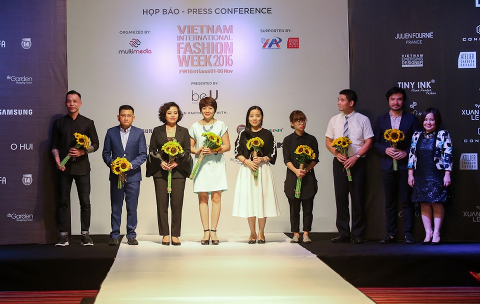 Sau "Áo dài Phượng Hoàng", PNJ mang gì đến VIFW thu đông 2016? - 5 Sau "Áo dài Phượng Hoàng", PNJ mang gì đến VIFW thu đông 2016? - 5
