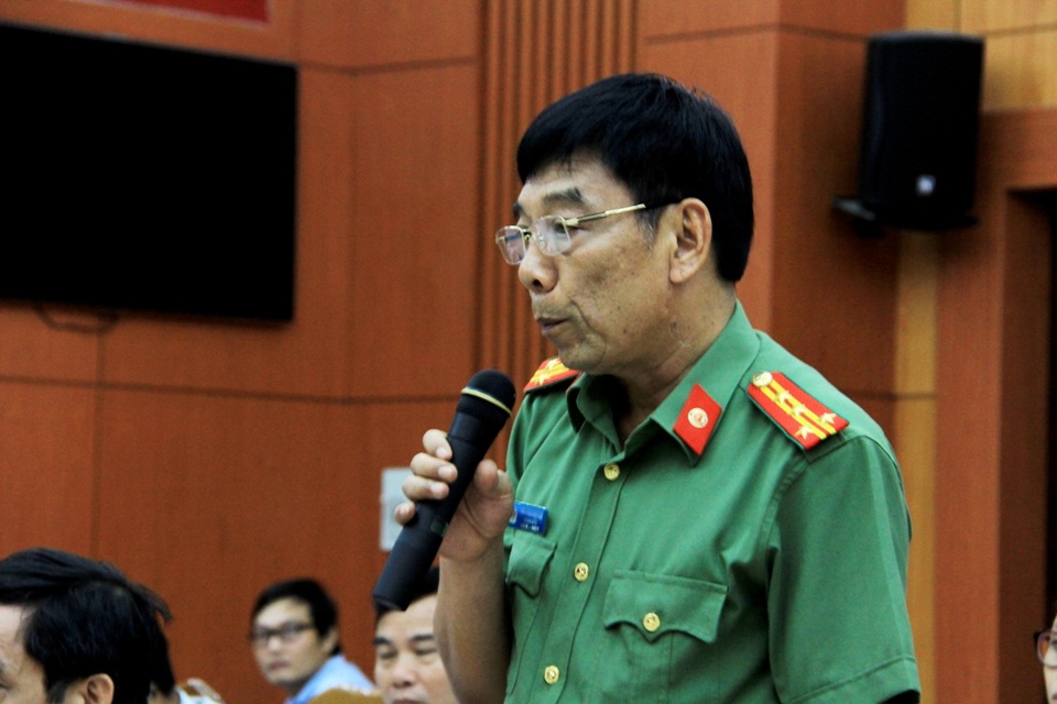 Sự cố vỡ cống dẫn dòng thủy điện: Do nước lũ làm bục cửa van - 3 Đại tá Nguyễn Viết Lợi – Giám đốc Công an tỉnh Quảng Nam trả lời câu hỏi của các PV