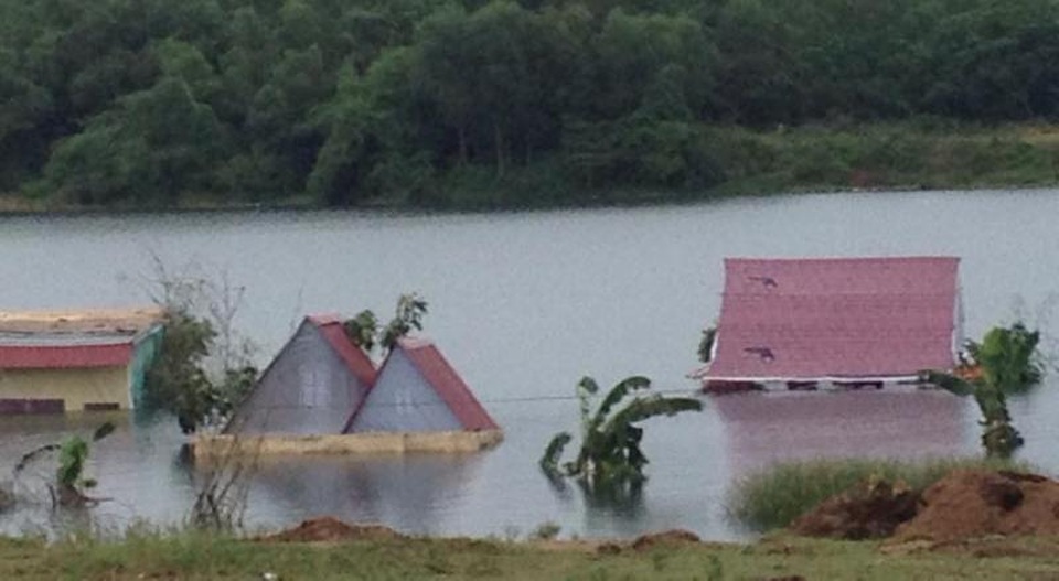 Mô phỏng cảnh nhà ngập lụt ven sông Thạch Hãn