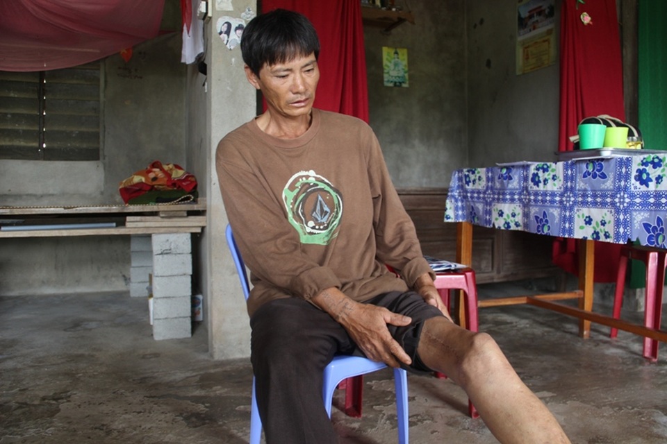 
Là lao động chính, trụ cột gia đình nhưng khi anh lâm bệnh khiến cuộc sống càng trở nên khó khăn
