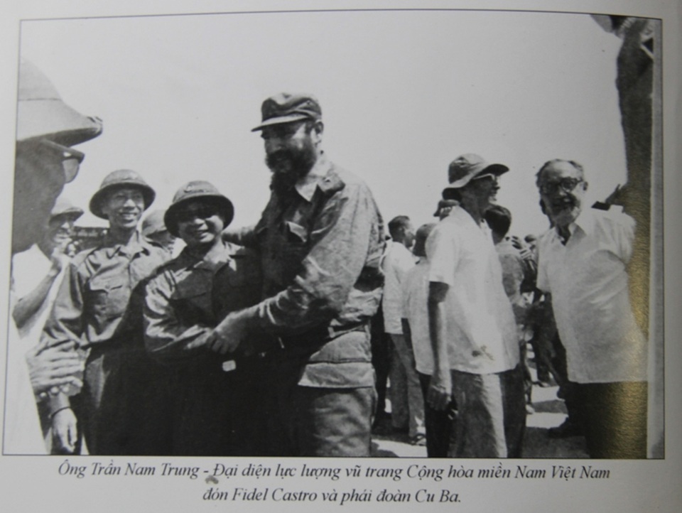 Những khoảnh khắc đầy xúc động của chủ tịch Fidel Castro trong chuyến thăm Quảng Trị - 3