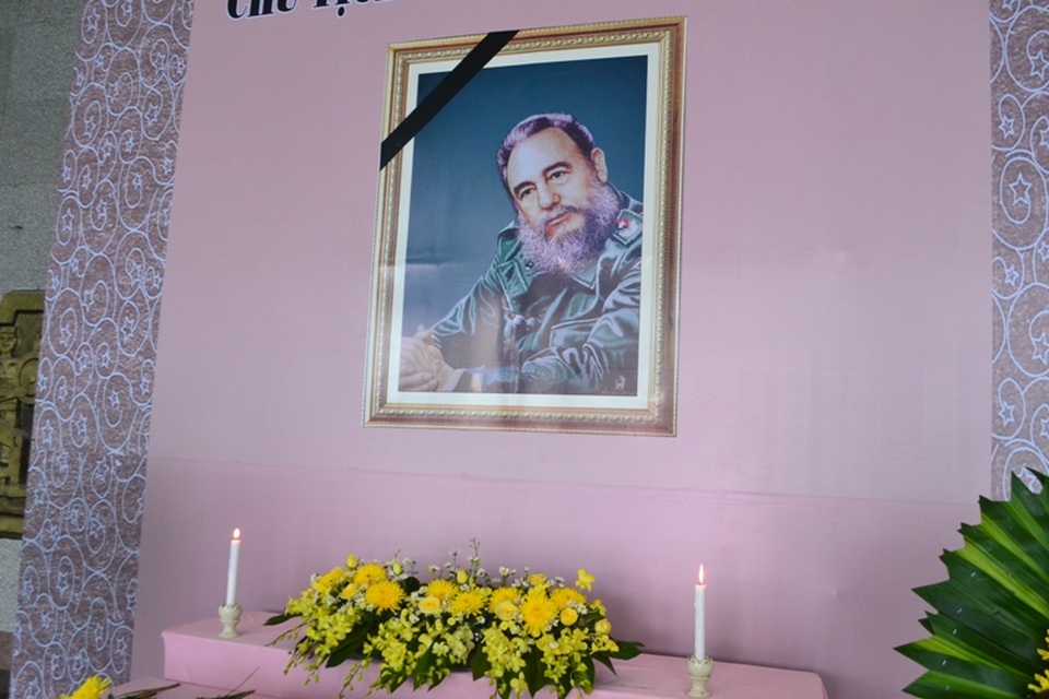 Cán bộ và nhân dân Quảng Trị trọng thể tổ chức tưởng niệm Chủ tịch Cuba Fidel Castro