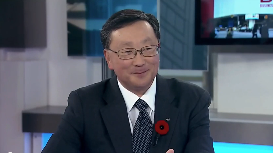 BlackBerry sẽ ra mắt thêm một smartphone bàn phím QWERTY trước khi ngừng hẳn - 2 Ông John Chen tiết lộ công ty sẽ còn ra mắt một chiếc smartphone nữa trong buổi phỏng vấn với BNN