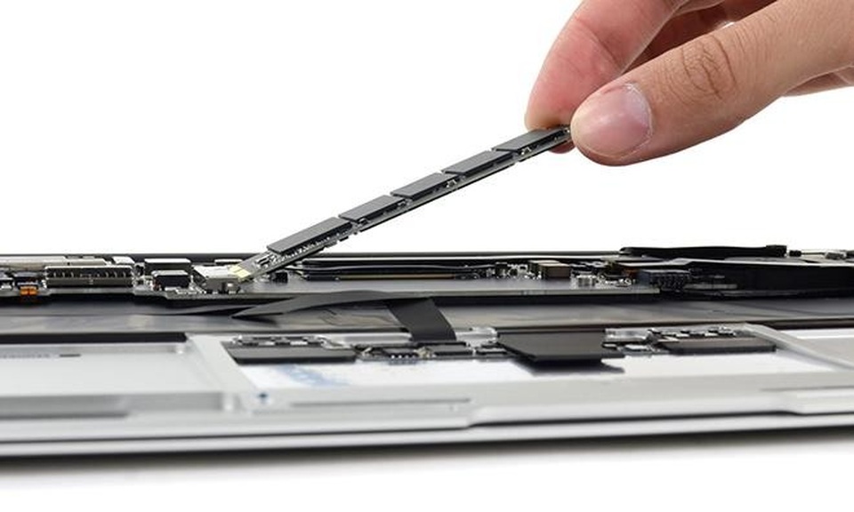 Apple âm thầm giảm giá nâng cấp ổ cứng SSD trên những dòng máy Mac cũ - 1 Apple âm thầm giảm giá nâng cấp ổ cứng SSD trên những dòng máy Mac cũ - 1