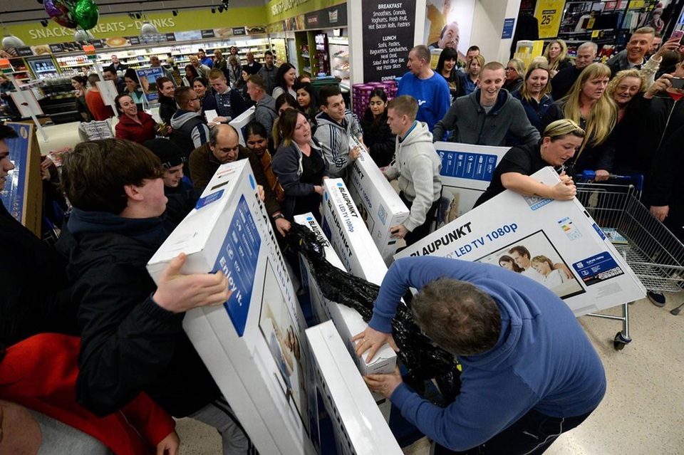 Black Friday là ngày gì và tại sao người ta "phát cuồng" vì Black Friday? - 5 Black Friday là ngày gì và tại sao người ta "phát cuồng" vì Black Friday? - 5