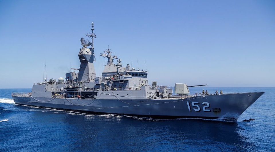 Chiến hạm Úc cùng thủy thủ đoàn 180 người thăm Cam Ranh - 1 Chiến hạm HMAS WARRAMUNGA của Hải quân Australia trên biển