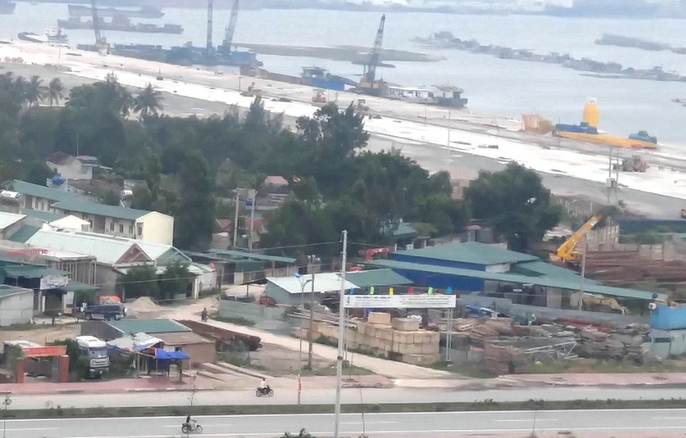 Cá chết tại biển Thanh Hóa: Giám sát môi trường Khu kinh tế Nghi Sơn - 2 Tại Khu kinh tế Nghi Sơn có 67 cơ sở sản xuất nhưng không có hệ thống xử lý nước thải tập trung.