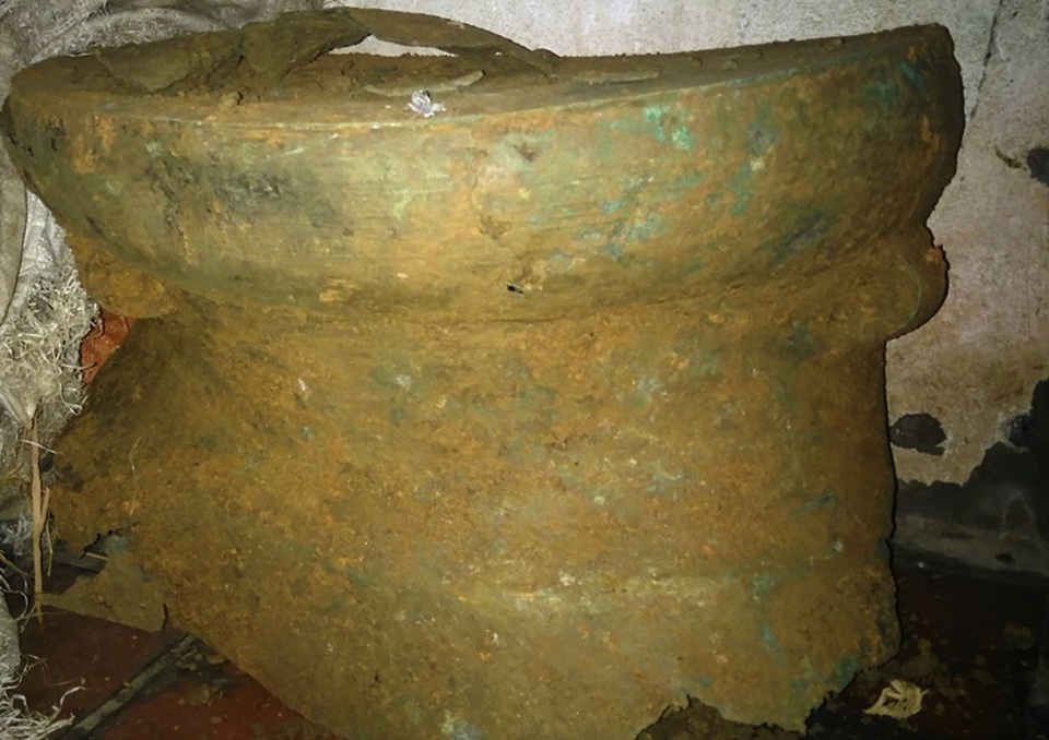 Trống có niên đại khoảng 2.000 đến 2.500 năm