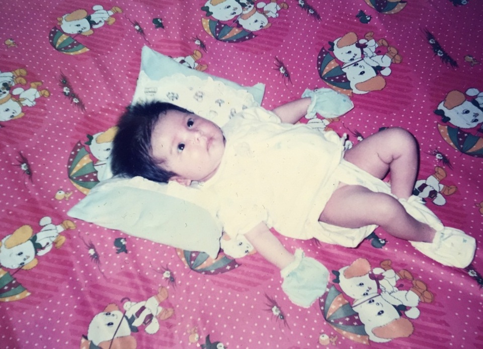 Em bé này chính là Á hậu 2 Hoa hậu Việt Nam 2016.