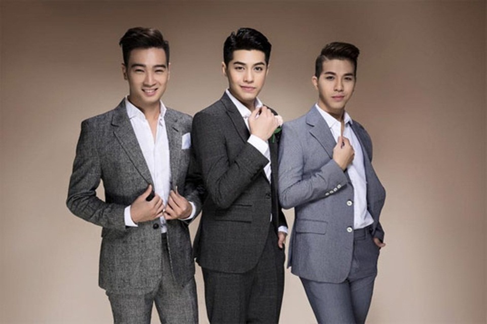 Hàng loạt sao Việt và sản phẩm nghệ thuật chuẩn bị ứng thí quốc tế - 4 Asia Song Festival là Đại nhạc hội nhạc Pop Châu Á do Bộ Văn hoá và Du lịch Hàn Quốc tổ chức từ năm 2004 và diễn ra hằng năm tại Hàn Quốc. Festival năm nay, Noo Phước Thịnh chính là ca sĩ Việt Nam tiếp theo được mời xuất hiện tại Asia Song Festival. Tuy nhiên, trong lĩnh vực DJ, Slim V lại là lựa chọn đầu tiên. Anh sẽ chơi nhạc cùng các DJ đình đám của châu Á như: Super Bee, Basik, Inside Core, Jun Coco, Maximite…