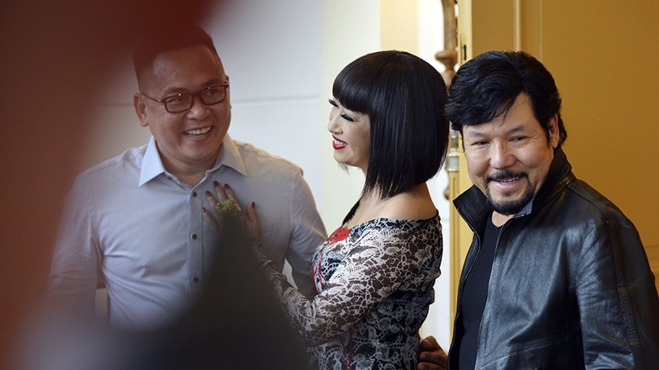 Ý Lan: “Hãnh diện mặc áo dài hát trước hàng chục ngàn khán giả Mỹ” - 6