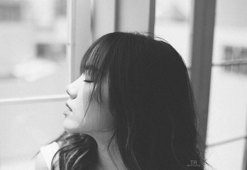 Gần đây nhất, Phương Ly đã có một MV intro mang tên “Crush on you”, đây là một bước đệm khởi đầu để Phương Ly nắm bắt những gì mà khán giả cần ở mình cũng như có sự điều chỉnh, thay đổi phù hợp cho hình ảnh sắp tới kèm theo là một album debut ấn tượng, không khiến khán giả thất vọng.