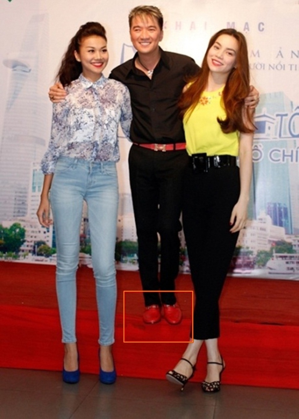 Những chân dài khiến đồng nghiệp “e ngại” về chiều cao - 10 Đàm Vĩnh Hưng phải dùng “thủ thuật” để cao hơn hai chân dài đình đám của Vbiz Việt.