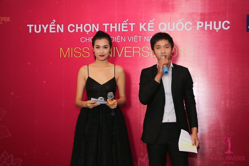 Á hậu Lệ Hằng dẫn dắt chương trình tuyển chọn thiết kế quốc phục - 1 Đây là lần đầu tiên đơn vị giữ bản quyền cuộc thi Hoa hậu Hoàn Vũ tại Việt Nam tổ chức chương trình thiết kế quốc phục cho người đẹp Việt Nam tại đấu trường nhan sắc quốc tế này.
