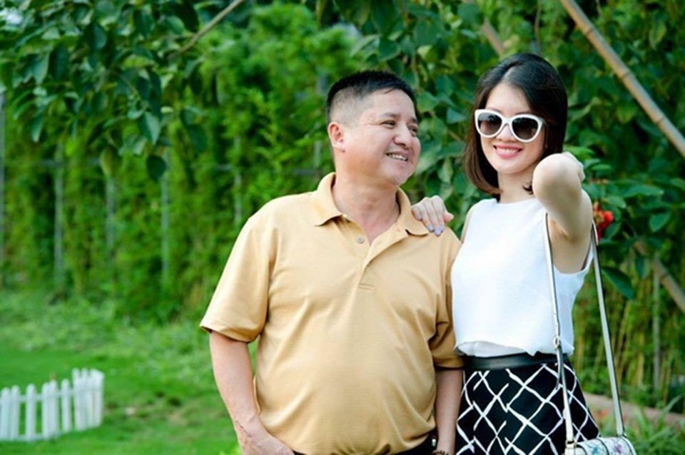 NSƯT Chí Trung thương con gái “bị sinh ra trong một gia đình nghệ sĩ” - 1
NSƯT Chí Trung và con gái