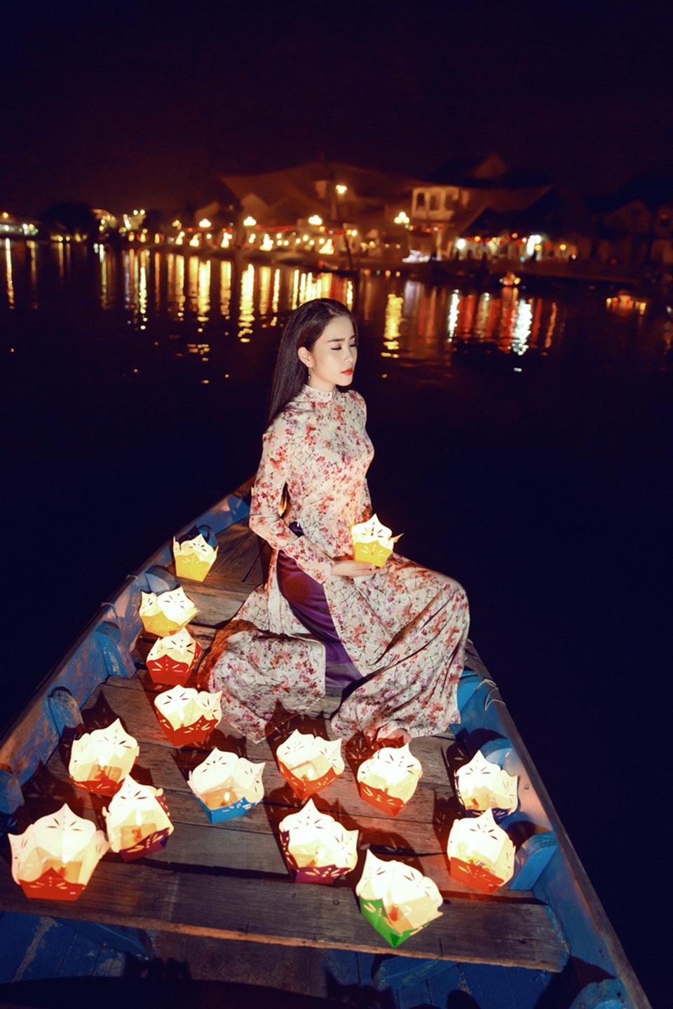 Nam Em “nghiện” áo dài, háo hức mang quốc phục tới Hoa hậu Trái Đất - 9