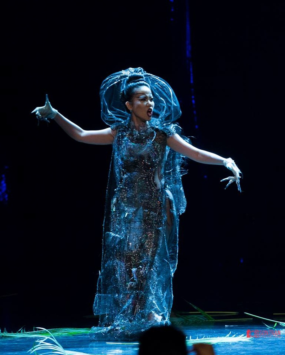 Phạm Khánh Ngọc vinh danh Việt Nam với giải Nhì opera quốc tế - 4 Phạm Khánh Ngọc toả sáng trong vở nhạc kịch “Cây sáo thần”.