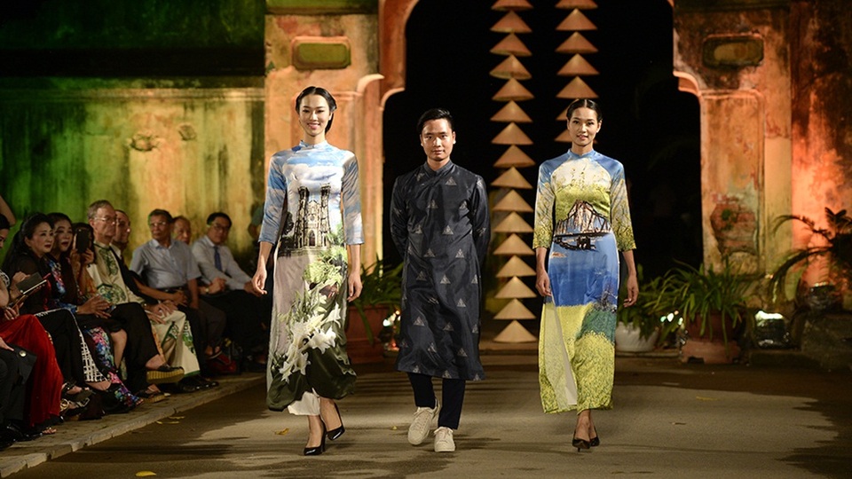 32 nhà thiết kế "hé lộ" bộ sưu tập tại Festival Áo dài Hà Nội 2016 - 18