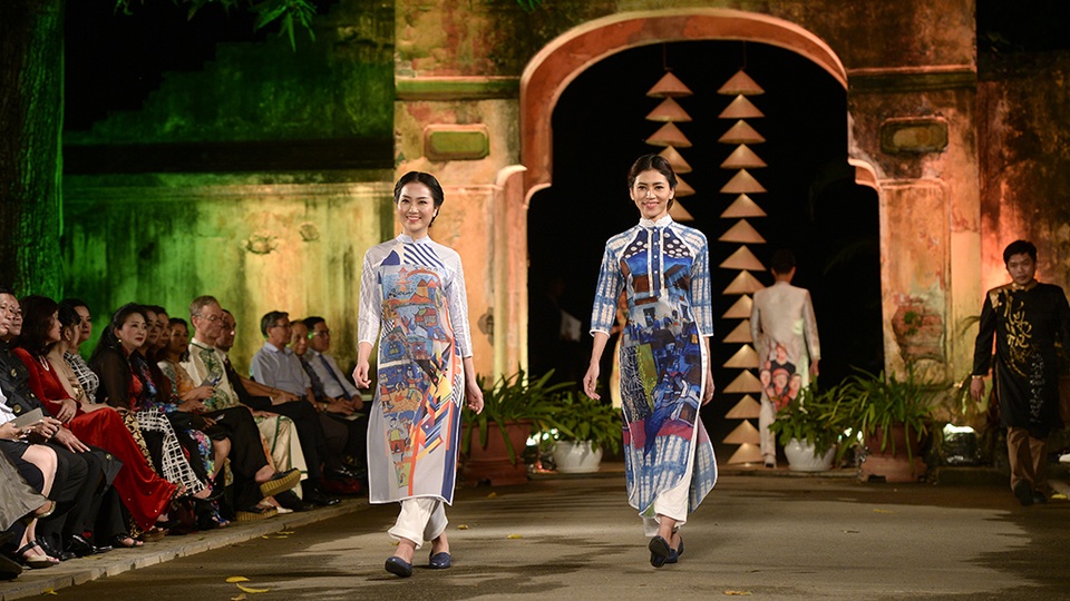 32 nhà thiết kế "hé lộ" bộ sưu tập tại Festival Áo dài Hà Nội 2016 - 5