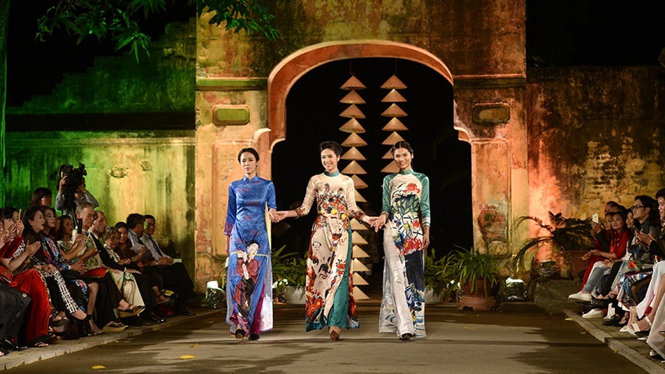 Ngọc Hân hé lộ một số thiết kế áo dài sẽ được cô giới thiệu tại Festival Áo dài Hà Nội 2016.