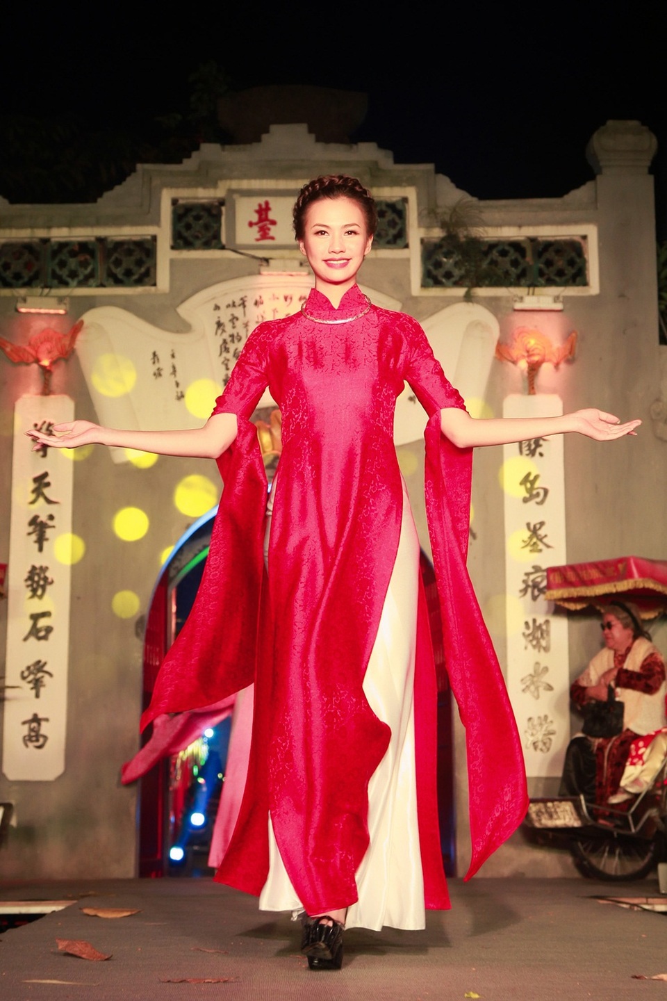 NSƯT Minh Vượng làm “bà mối” trong "đám cưới" mùa thu Hà Nội - 15