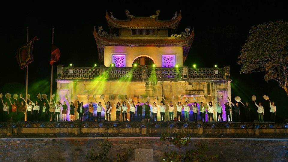 Tố Như, Đào Hà tổng duyệt Festival Áo dài cùng hàng trăm người mẫu - 12