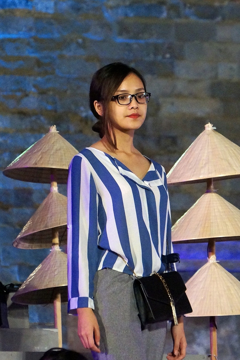 Cô chia sẻ: Đây là lần đầu tiên Tố Như được biểu diễn trong một chương trình đặc biệt như thế này về Hà Nội. Mặc dù sinh sống ở Hà Nội mới được hơn một năm nhưng Như cảm thấy rất tự hào khi được tham gia Festival, cảm thấy thêm yêu Hà Nội và thêm tình cảm với tà áo dài Việt Nam.