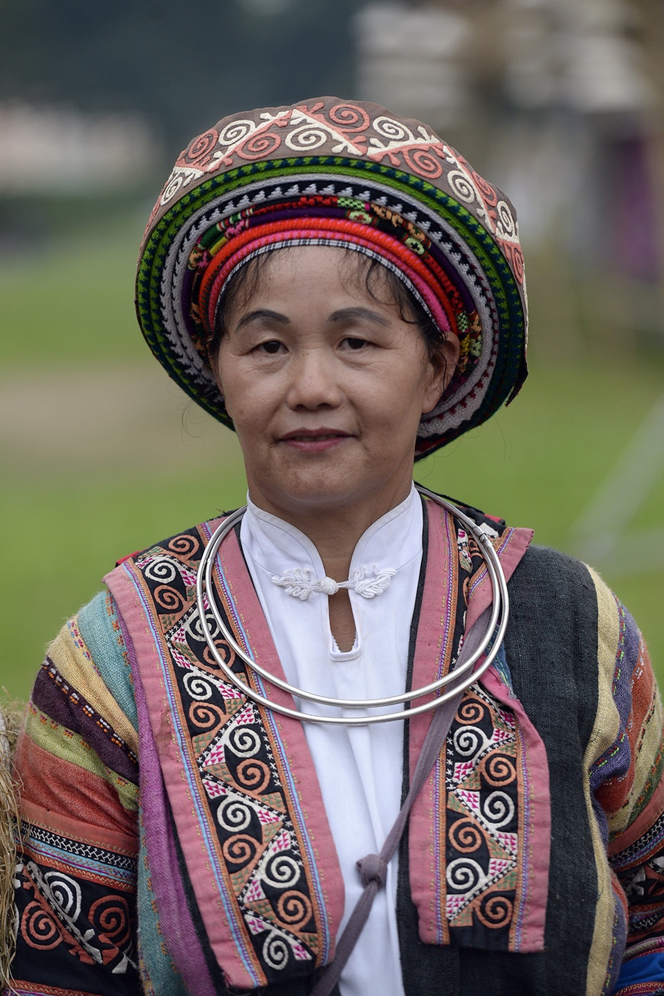 Nghệ nhân Vàng Thị Mai.