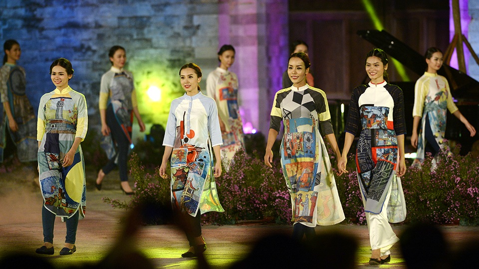 NTK đến từ Thừa Thiên - Huế Xuân Hảo mang đến BST lấy cảm hứng từ vẻ đẹp của Con đường gốm sứ Hà Nội.