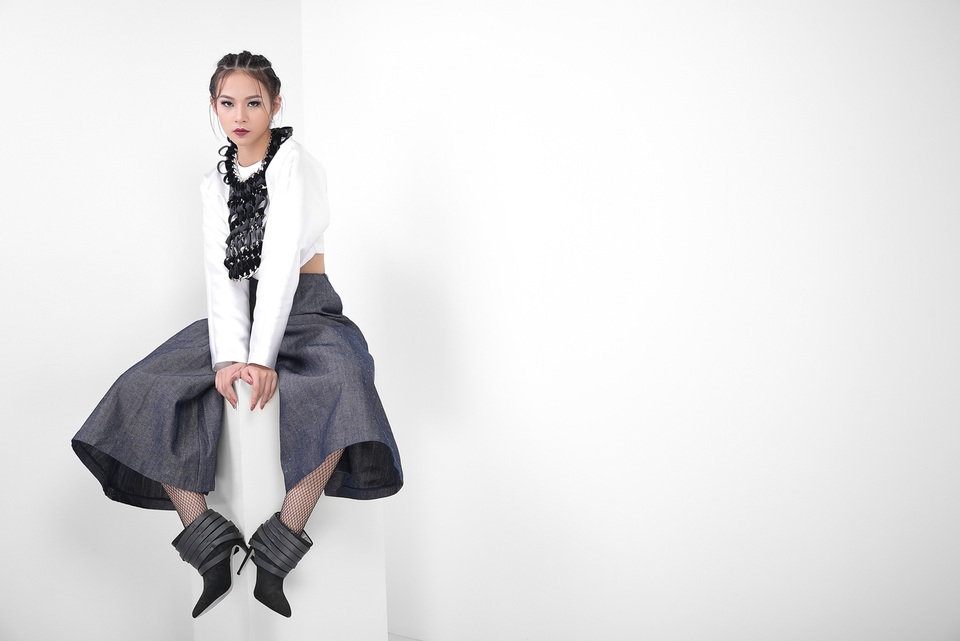 Phí Phương Anh: “Chân dài yêu đại gia chẳng có gì sai” - 16 Phí Phương Anh: “Chân dài yêu đại gia chẳng có gì sai” - 16
