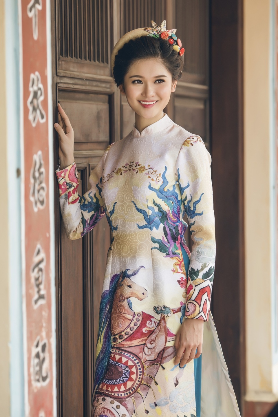 Bộ ảnh được Á hậu Thuỳ Dung thực hiện tại TP Biên Hoà, Đồng Nai.