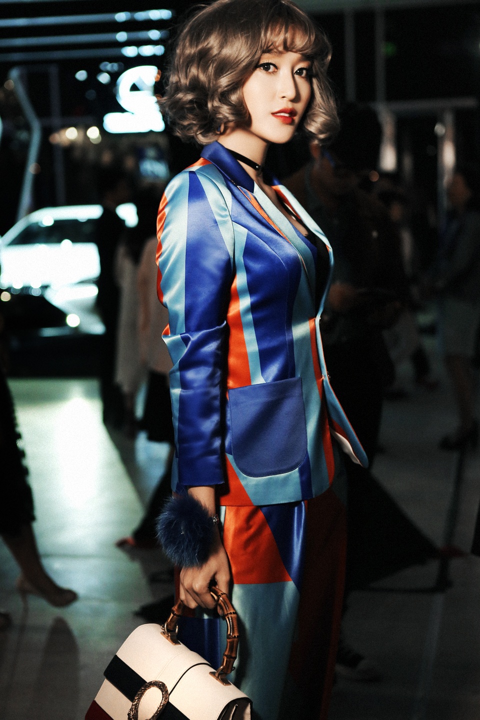 Chia sẻ cùng Dân trí, Huyền My cho biết, cô vừa trở về tại sự kiện uy tín châu Á ASEAN Fashion Designers Showcase (AFDS) với vị trí trình diễn vedette.