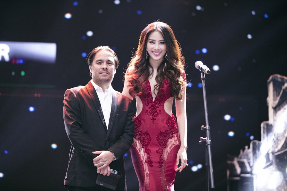 Nam Em xinh đẹp tại đêm bế mạc LHP quốc tế Hà Nội - 3 Nam Em xinh đẹp tại đêm bế mạc LHP quốc tế Hà Nội - 3