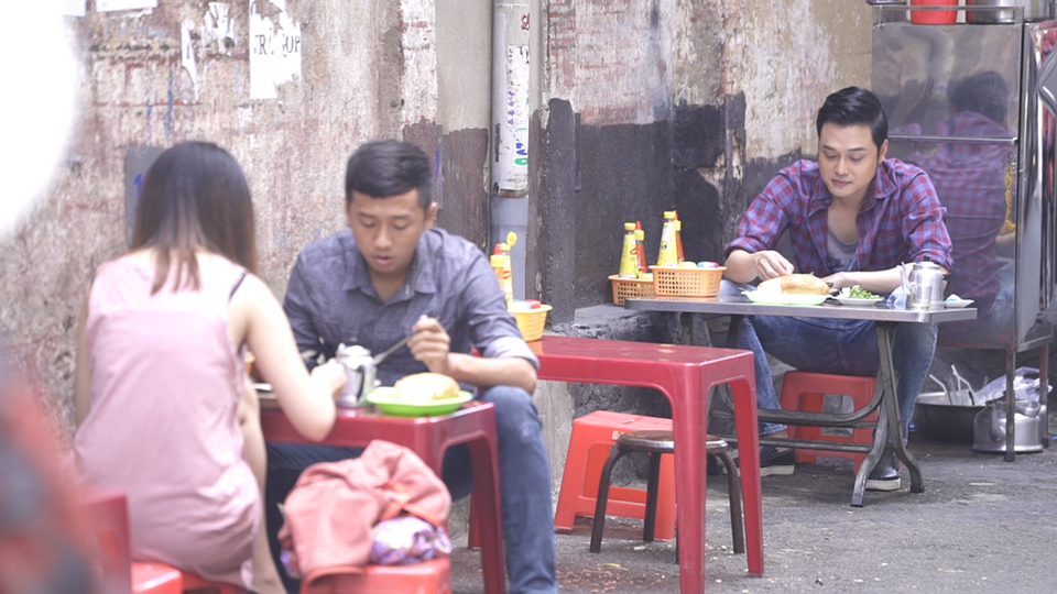 Cùng ca sĩ Quang Vinh khám phá TP.HCM "vừa lạ vừa quen" - 7 Ngày còn lại anh dành thời gian để trải nghiệm những khoảnh khắc bình dân, gần gũi.