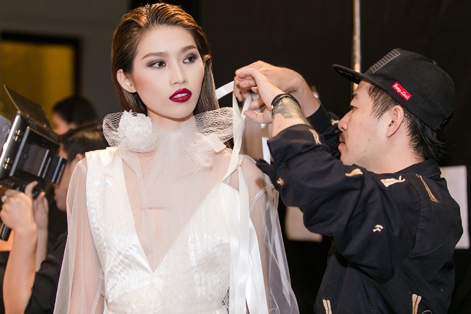 Quỳnh Châu bất ngờ khi bị phớt lờ lời mời thi Asia's Next Top Model - 4 Quỳnh Châu chia sẻ nghề người mẫu nhìn vào thấy rất hào nhoáng nhưng thực tế có tính đào thải rất nhanh.