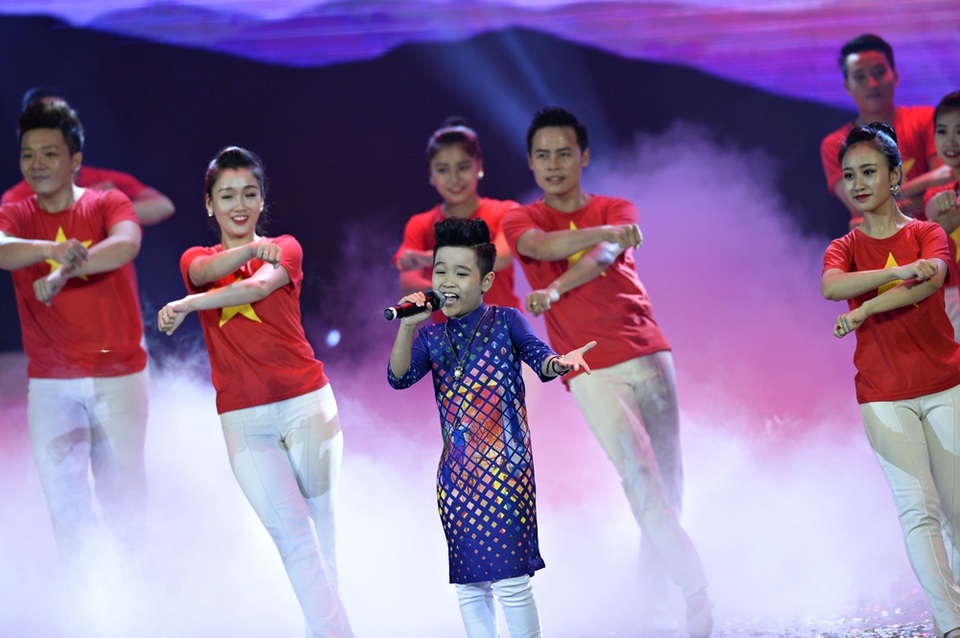 Ca sĩ Dương Hoàng Yến - Nhật Minh gây ấn tượng đêm Nhân tài đất Việt - 20