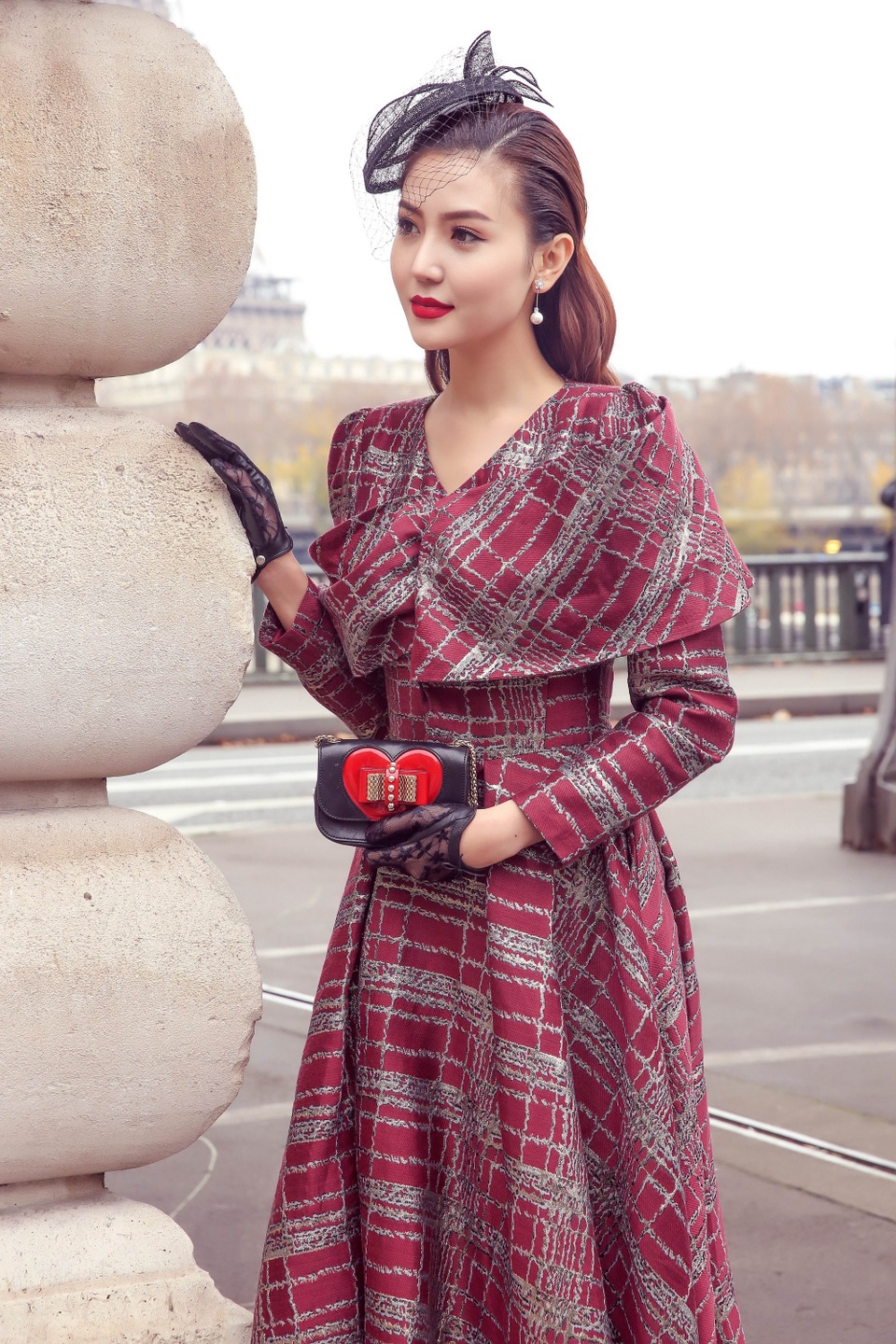 Được biết, sau khi tham dự sự kiện tại Paris, Ngọc Duyên sẽ trở về Việt Nam bắt tay ngay vào dự án điện ảnh mà cô thủ vai chính.