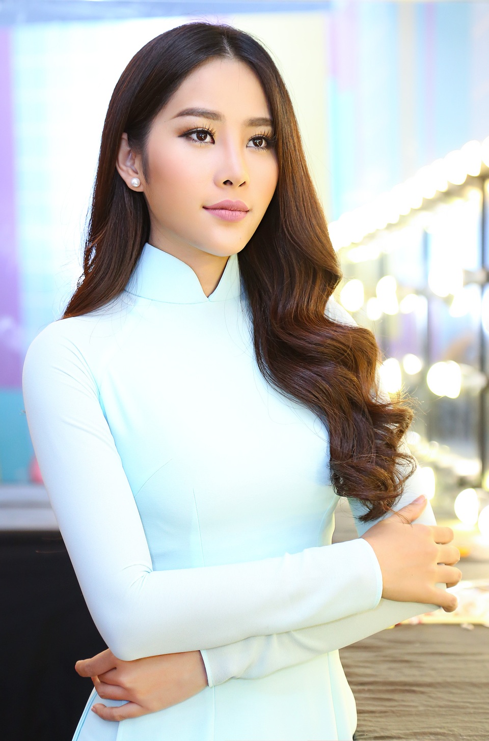 Nam Em: “Cuộc đời này như biển cả, ai không bơi sẽ chìm” - 3 Nam Em: “Cuộc đời này như biển cả, ai không bơi sẽ chìm” - 3