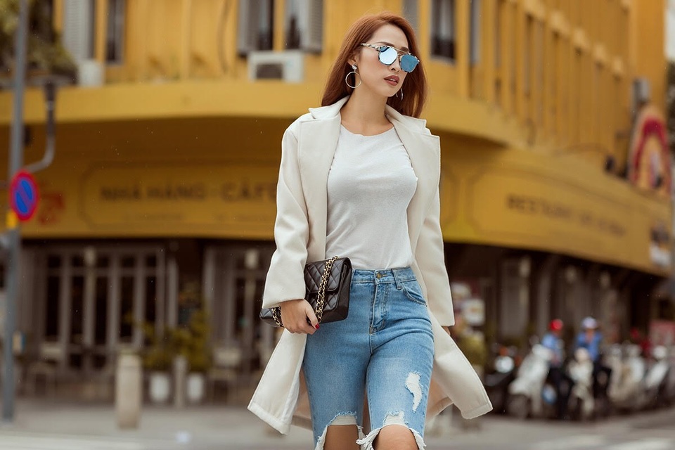 Hot girl Quỳnh Thy diện style “chất lừ” ra phố ngày se lạnh - 3 Hot girl Quỳnh Thy diện style “chất lừ” ra phố ngày se lạnh - 3