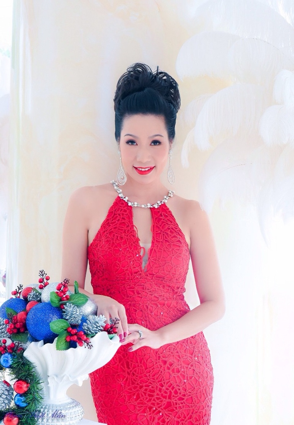 Á hậu Trịnh Kim Chi: “Tôi có một hậu phương vững chắc” - 3