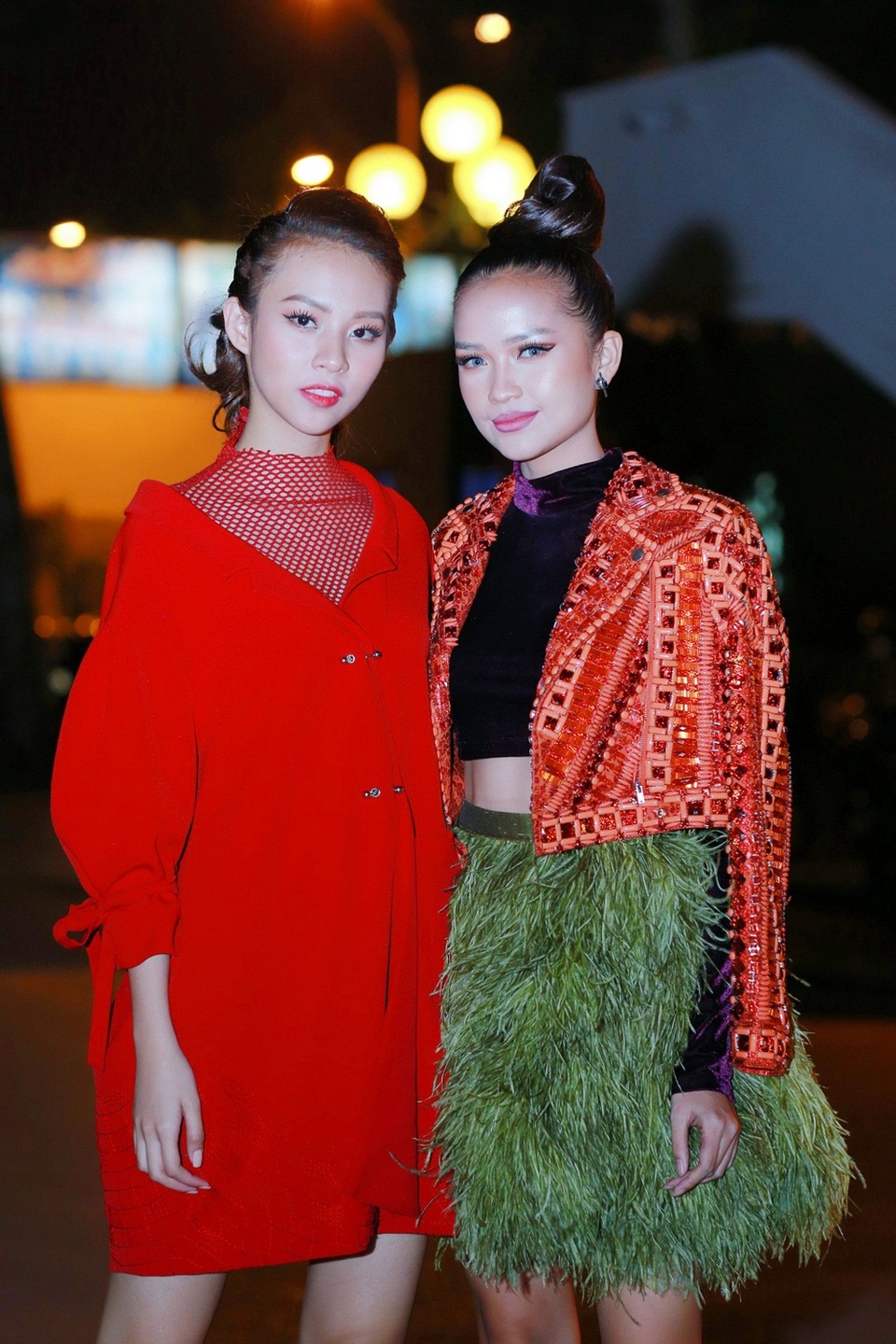 Tối 7/12, Phí Phương Anh làm khách mời trong buổi ghi hình cùng người mẫu Ngọc Châu.