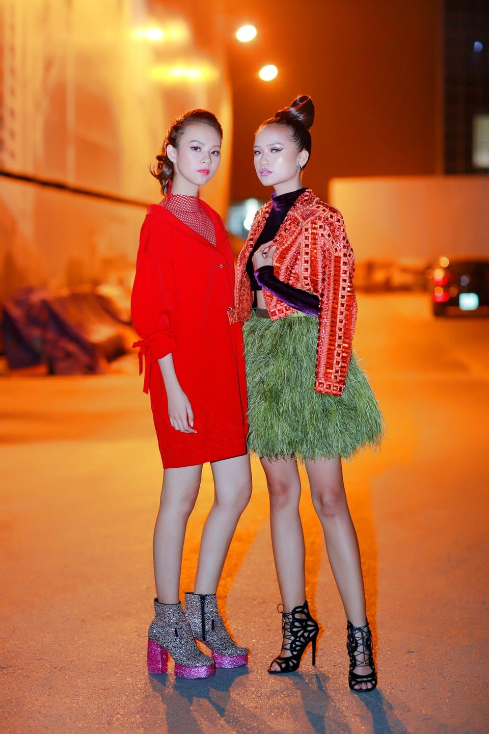 Hai chân dài đều gây chú ý trong năm qua khi đăng quang Quán quân hai cuộc thi The Face và Next Top Model.